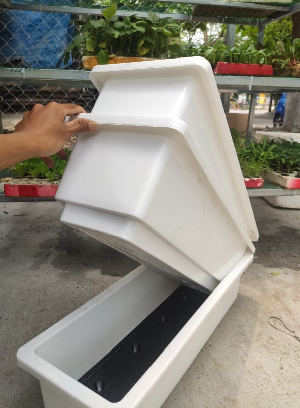 Chậu hoa thông minh đại trơn màu trắng 665*235*190 (có đế lót)
