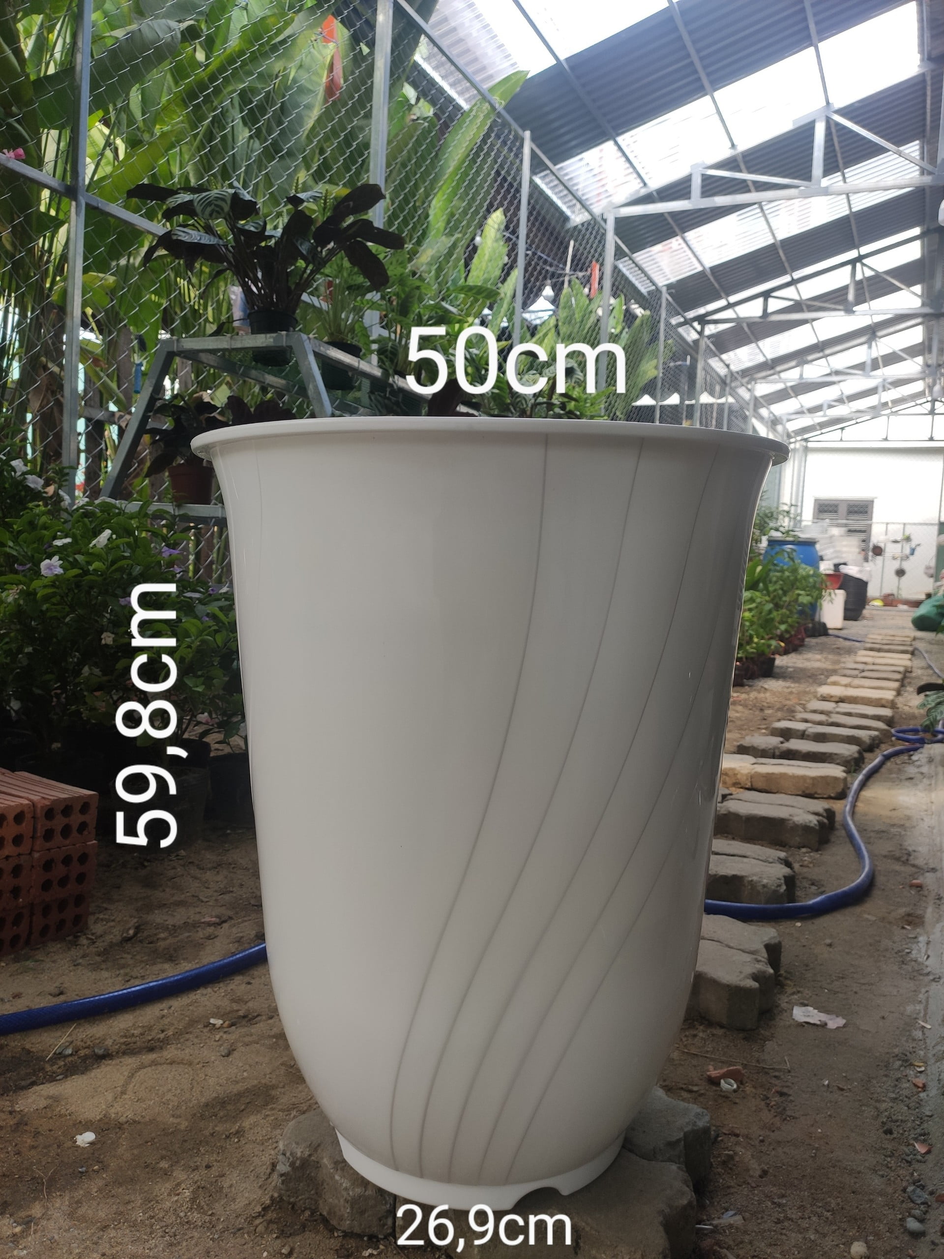 Chậu bom to màu trắng 500*269*598 ( bom số 1)